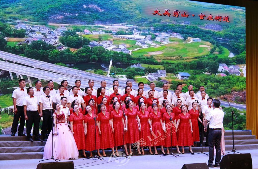 石明卖按摩仪,被问“脖子短可以用吗?”他的操作太绝了,人才啊